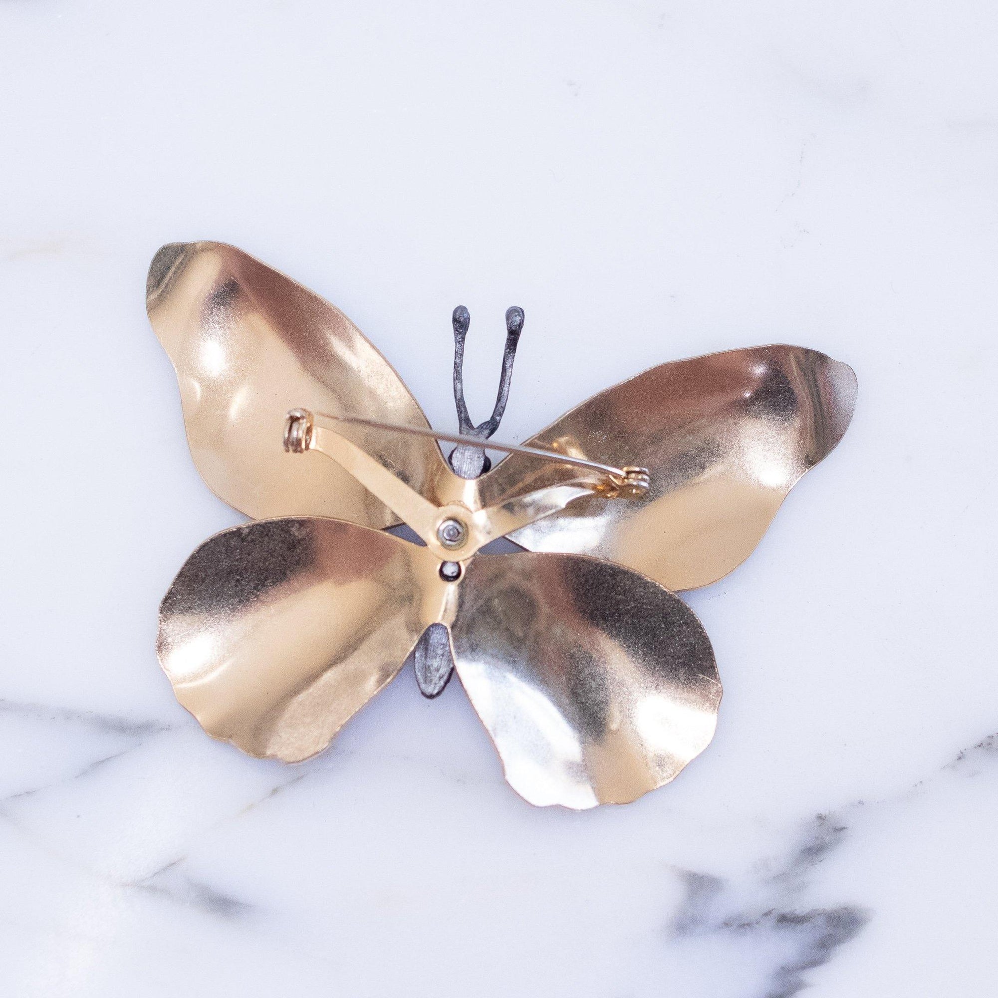 Vintage Blue and Black Monarch Butterfly Enamel Brooch by Unsigned Beauty - Vintage Meet Modern Vintage Jewelry - Chicago, Illinois - #oldhollywoodglamour #vintagemeetmodern #designervintage #jewelrybox #antiquejewelry #vintagejewelry