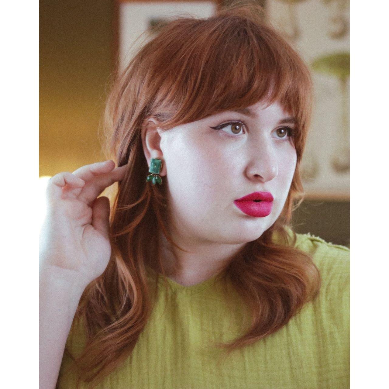 Vintage Marbled Green Lucite Statement Earrings by Unsigned Beauty - Vintage Meet Modern Vintage Jewelry - Chicago, Illinois - #oldhollywoodglamour #vintagemeetmodern #designervintage #jewelrybox #antiquejewelry #vintagejewelry