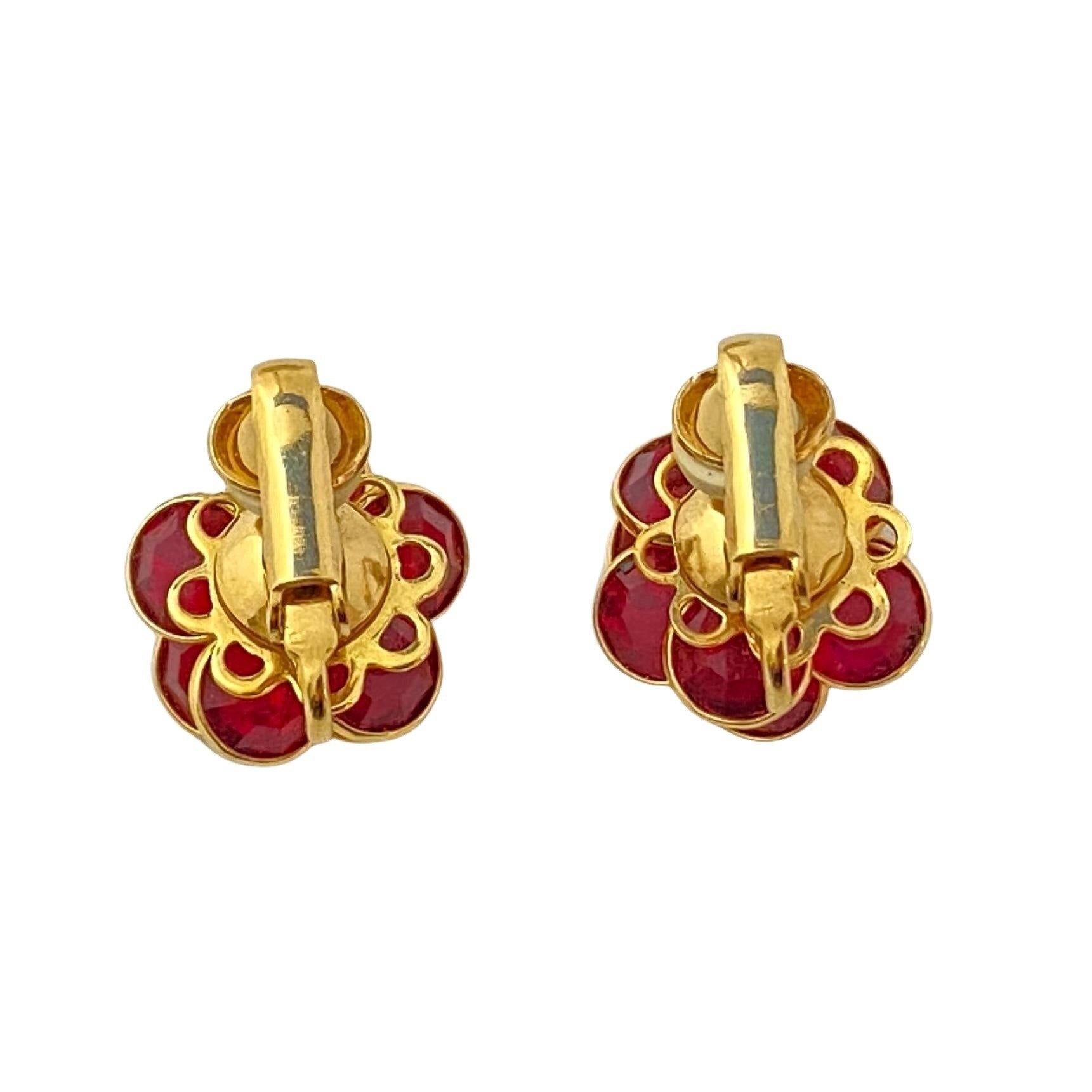 Vintage Red Bezel Set Crystal Flower Earrings by Austria - Vintage Meet Modern Vintage Jewelry - Chicago, Illinois - #oldhollywoodglamour #vintagemeetmodern #designervintage #jewelrybox #antiquejewelry #vintagejewelry