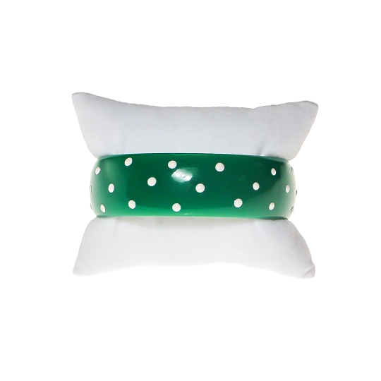 1980s Green and White Polka Dot Lucite Bangle Bracelet by Vintage Meet Modern - Vintage Meet Modern Vintage Jewelry - Chicago, Illinois - #oldhollywoodglamour #vintagemeetmodern #designervintage #jewelrybox #antiquejewelry #vintagejewelry