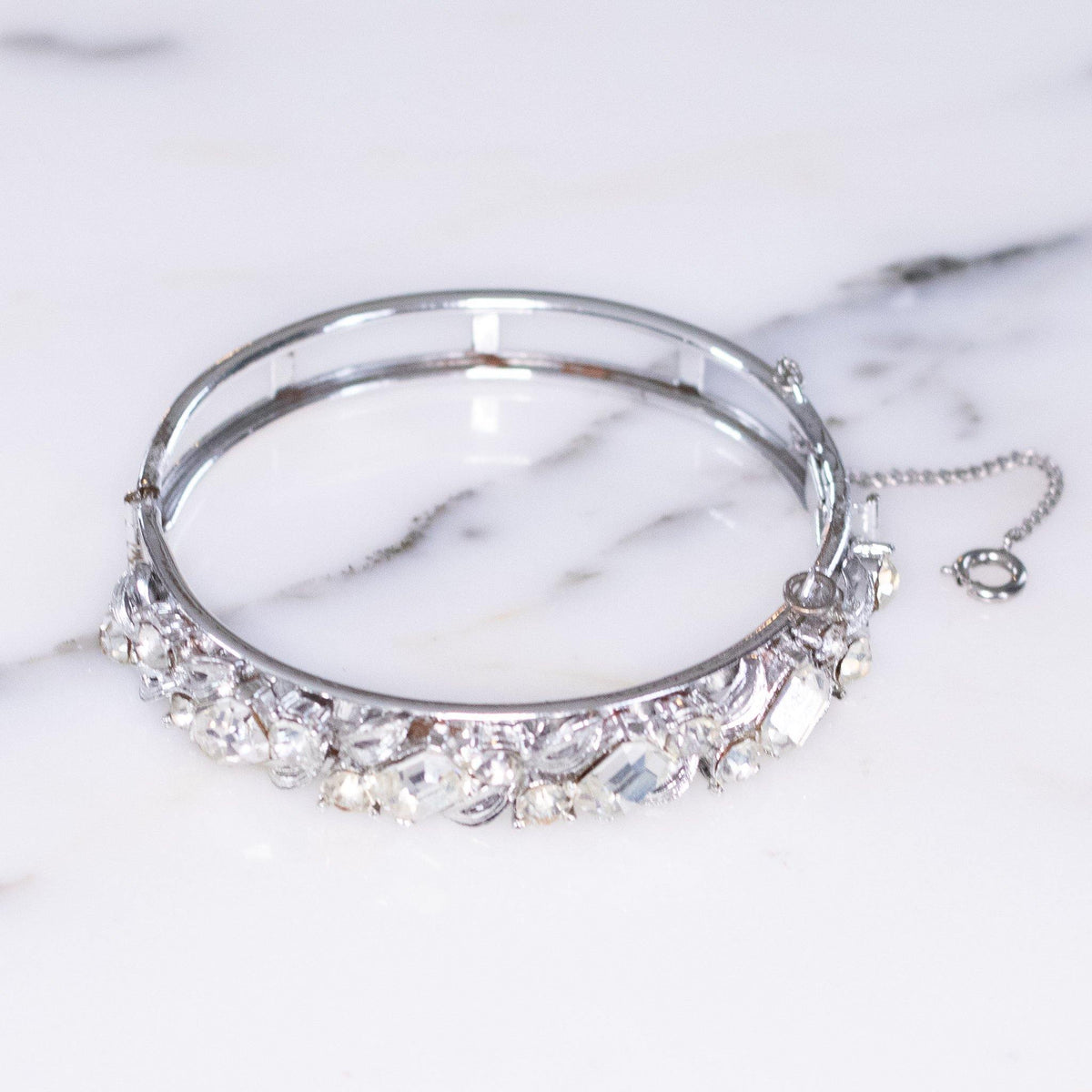 Vintage Lisner Hinged Bangle Bracelet with Diamante Rhinestones