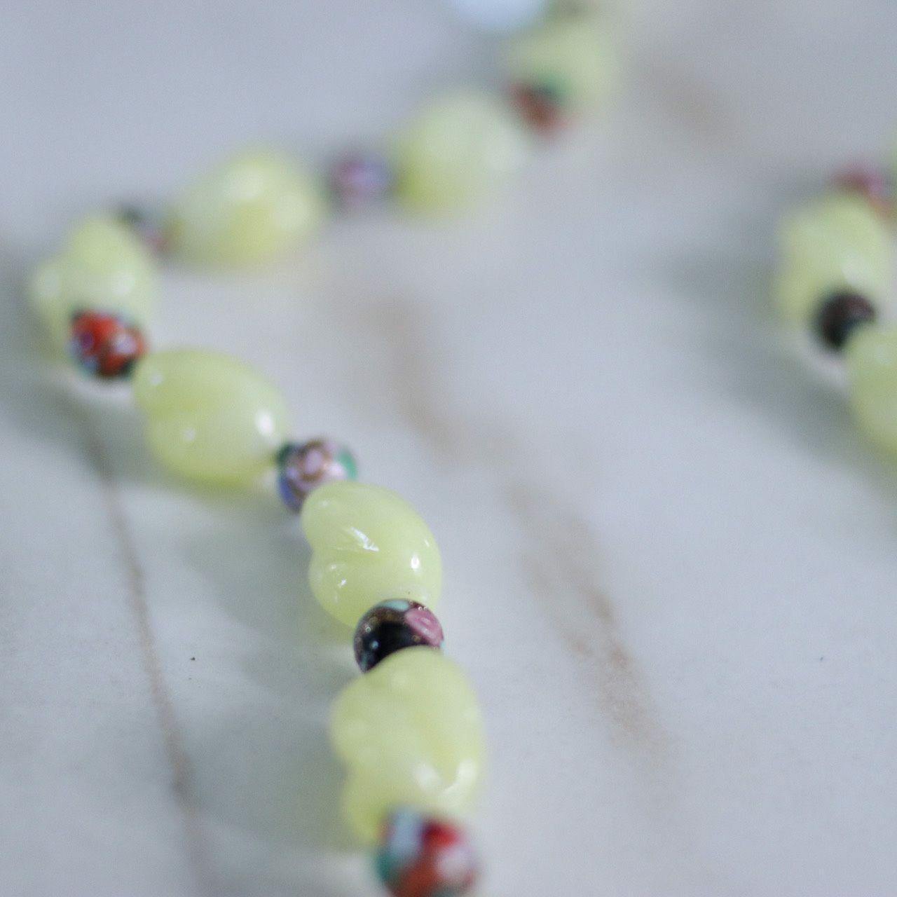 Vintage Yellow Art Glass and Venetian Wedding Cake Bead Necklace by Italian - Vintage Meet Modern Vintage Jewelry - Chicago, Illinois - #oldhollywoodglamour #vintagemeetmodern #designervintage #jewelrybox #antiquejewelry #vintagejewelry