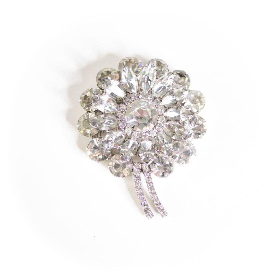 Vintage Art Deco Diamante Flower Brooch by Unsigned Beauty - Vintage Meet Modern Vintage Jewelry - Chicago, Illinois - #oldhollywoodglamour #vintagemeetmodern #designervintage #jewelrybox #antiquejewelry #vintagejewelry