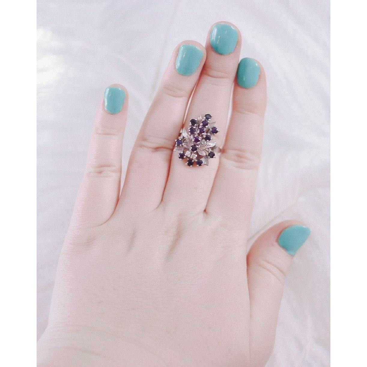 Vintage Sapphire Spray Style Sterling Silver Cocktail Ring by 925 - Vintage Meet Modern Vintage Jewelry - Chicago, Illinois - #oldhollywoodglamour #vintagemeetmodern #designervintage #jewelrybox #antiquejewelry #vintagejewelry