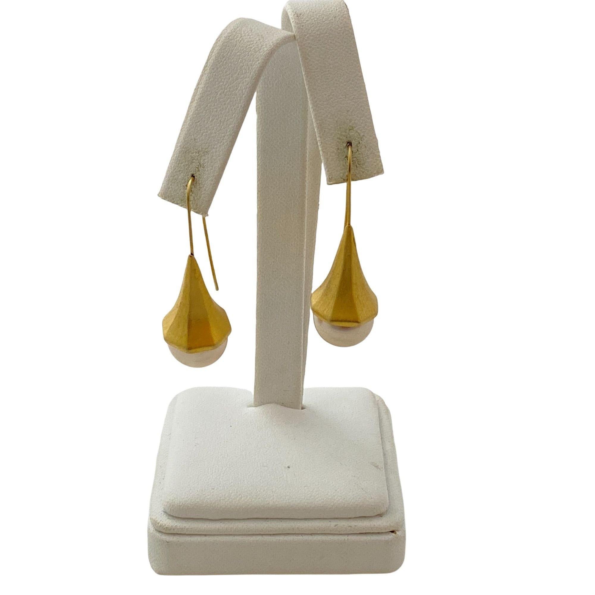 Vintage Contemporary Brushed Gold and Faux Pearl Earrings by Unsigned Beauty - Vintage Meet Modern Vintage Jewelry - Chicago, Illinois - #oldhollywoodglamour #vintagemeetmodern #designervintage #jewelrybox #antiquejewelry #vintagejewelry