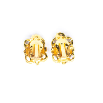 Vintage Mid Century Modern Jade Earrings by Unsigned Beauty - Vintage Meet Modern Vintage Jewelry - Chicago, Illinois - #oldhollywoodglamour #vintagemeetmodern #designervintage #jewelrybox #antiquejewelry #vintagejewelry