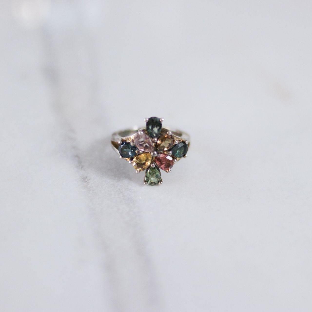 Vintage Shades of Green Tourmaline and Citrine Cluster Cocktail Ring by Sterling Silver - Vintage Meet Modern Vintage Jewelry - Chicago, Illinois - #oldhollywoodglamour #vintagemeetmodern #designervintage #jewelrybox #antiquejewelry #vintagejewelry