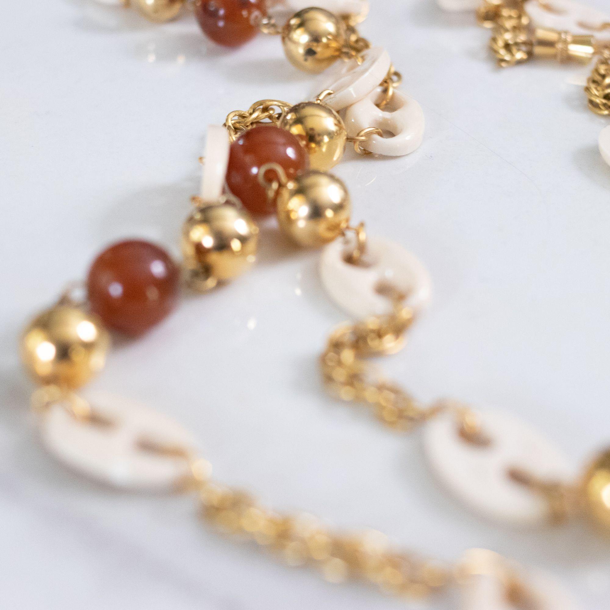 Vintage 1960s Cream Lucite Mariner Link, Gold, and Faux Tortoise Long Necklace by Unsigned Beauty - Vintage Meet Modern Vintage Jewelry - Chicago, Illinois - #oldhollywoodglamour #vintagemeetmodern #designervintage #jewelrybox #antiquejewelry #vintagejewelry