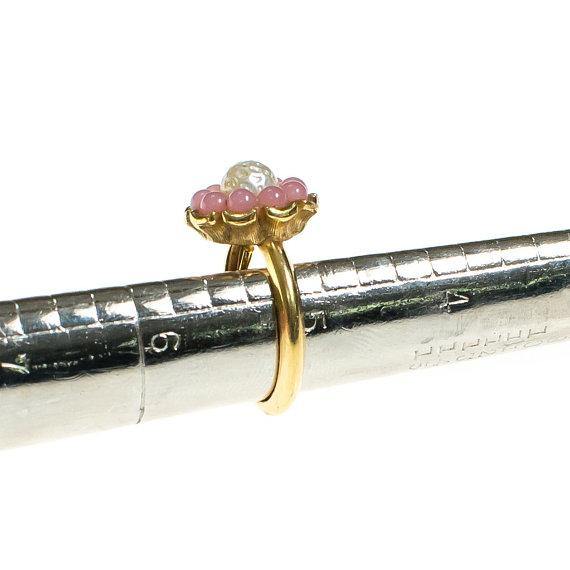 Vintage Avon Ring Pink Pearl with Pearl Center by Avon - Vintage Meet Modern Vintage Jewelry - Chicago, Illinois - #oldhollywoodglamour #vintagemeetmodern #designervintage #jewelrybox #antiquejewelry #vintagejewelry