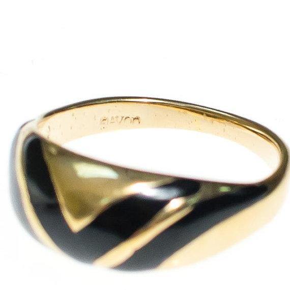 Vintage Avon Gold Ring with Black Enamel Details by Avon - Vintage Meet Modern Vintage Jewelry - Chicago, Illinois - #oldhollywoodglamour #vintagemeetmodern #designervintage #jewelrybox #antiquejewelry #vintagejewelry