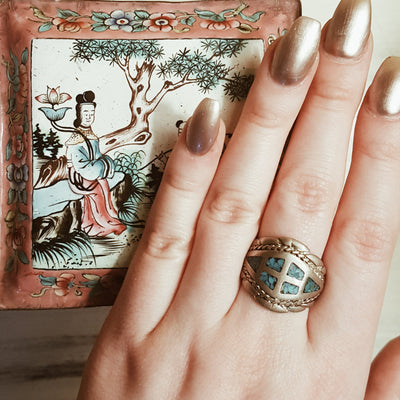 Vintage Turquoise Inlay Ring, Southwestern, Boho, Silver, Wide Band, Statement Ring, Ring Size 9, by Unsigned Beauty - Vintage Meet Modern Vintage Jewelry - Chicago, Illinois - #oldhollywoodglamour #vintagemeetmodern #designervintage #jewelrybox #antiquejewelry #vintagejewelry