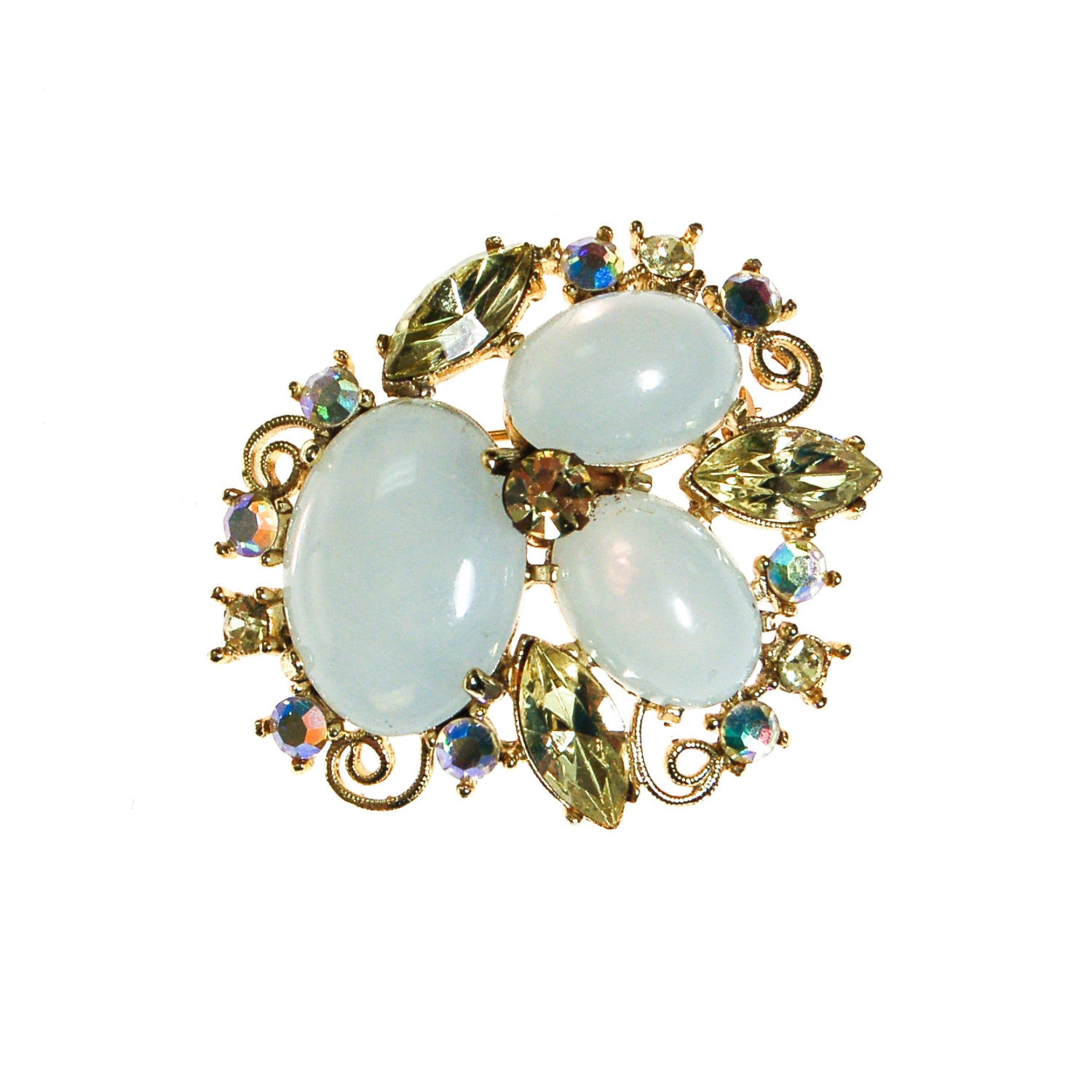 Yellow, White, Opaline Rhinestone Brooch by Unsigned Beauty - Vintage Meet Modern Vintage Jewelry - Chicago, Illinois - #oldhollywoodglamour #vintagemeetmodern #designervintage #jewelrybox #antiquejewelry #vintagejewelry