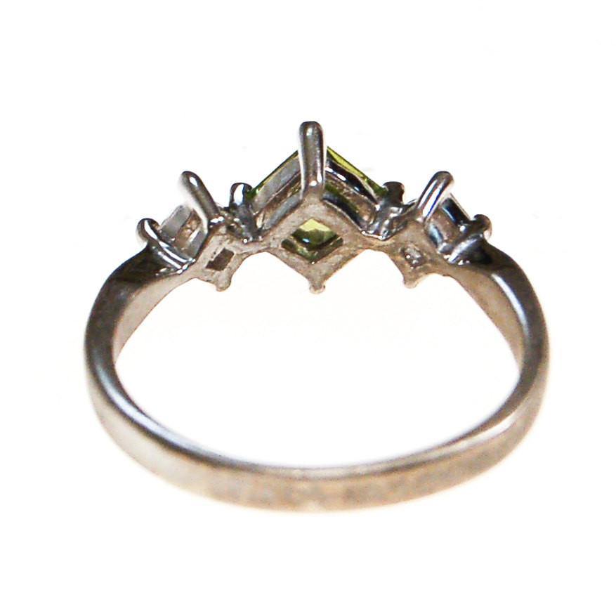 Green and Diamante CZ Ring, RS Covenant, Sterling Silver, Princess Cut Stones, Ring Size 8, Three Stone Ring by Sterling Silver - Vintage Meet Modern Vintage Jewelry - Chicago, Illinois - #oldhollywoodglamour #vintagemeetmodern #designervintage #jewelrybox #antiquejewelry #vintagejewelry