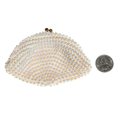 Pearl Coin Purse by Made in Japan - Vintage Meet Modern Vintage Jewelry - Chicago, Illinois - #oldhollywoodglamour #vintagemeetmodern #designervintage #jewelrybox #antiquejewelry #vintagejewelry