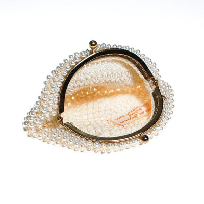 Pearl Coin Purse by Made in Japan - Vintage Meet Modern Vintage Jewelry - Chicago, Illinois - #oldhollywoodglamour #vintagemeetmodern #designervintage #jewelrybox #antiquejewelry #vintagejewelry