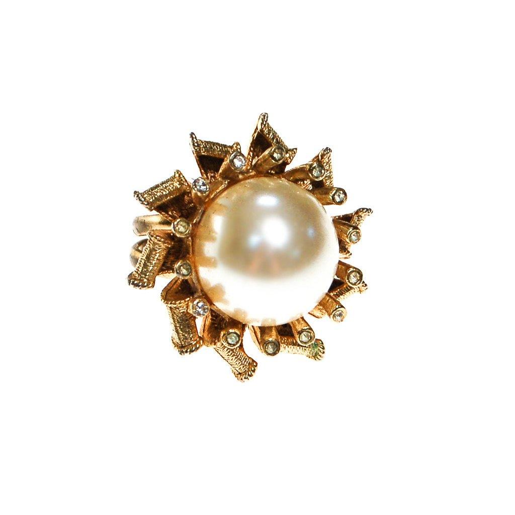 Pearl and Rhinestone Atomic Starburst Statement Ring by 1960s - Vintage Meet Modern Vintage Jewelry - Chicago, Illinois - #oldhollywoodglamour #vintagemeetmodern #designervintage #jewelrybox #antiquejewelry #vintagejewelry