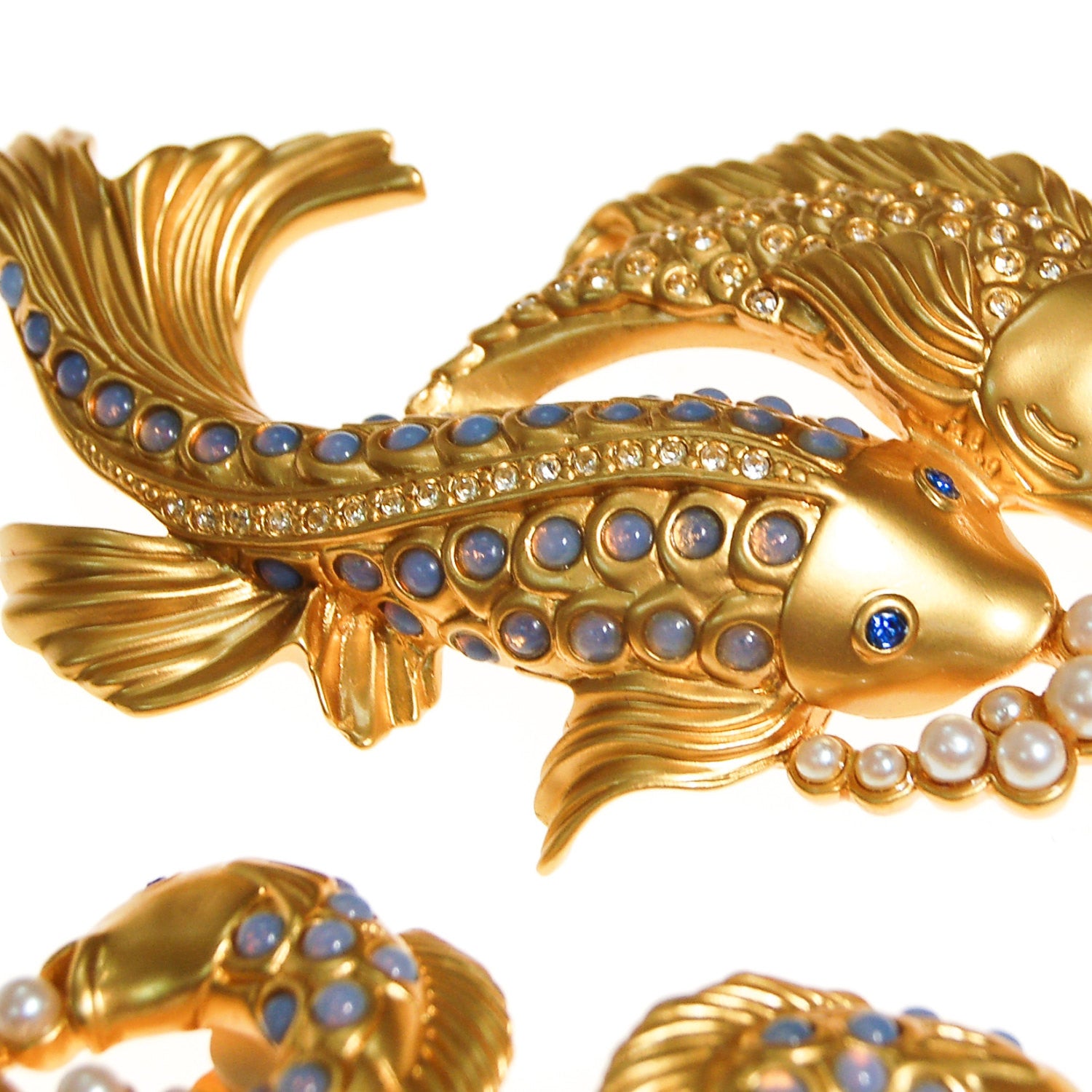 Elizabeth Taylor Sea Shimmer Jumpin Koi Fish Brooch by Elizabeth Taylor for Avon - Vintage Meet Modern Vintage Jewelry - Chicago, Illinois - #oldhollywoodglamour #vintagemeetmodern #designervintage #jewelrybox #antiquejewelry #vintagejewelry