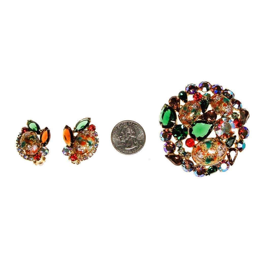 Juliana D&E Easter Rhinestone Egg Brooch and Earring Set by Juliana - Vintage Meet Modern Vintage Jewelry - Chicago, Illinois - #oldhollywoodglamour #vintagemeetmodern #designervintage #jewelrybox #antiquejewelry #vintagejewelry