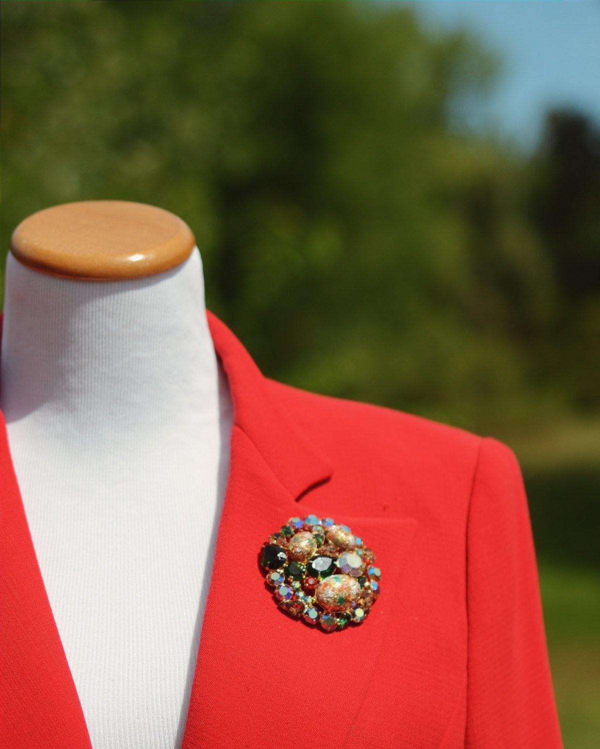 Juliana D&E Easter Rhinestone Egg Brooch and Earring Set by Juliana - Vintage Meet Modern Vintage Jewelry - Chicago, Illinois - #oldhollywoodglamour #vintagemeetmodern #designervintage #jewelrybox #antiquejewelry #vintagejewelry