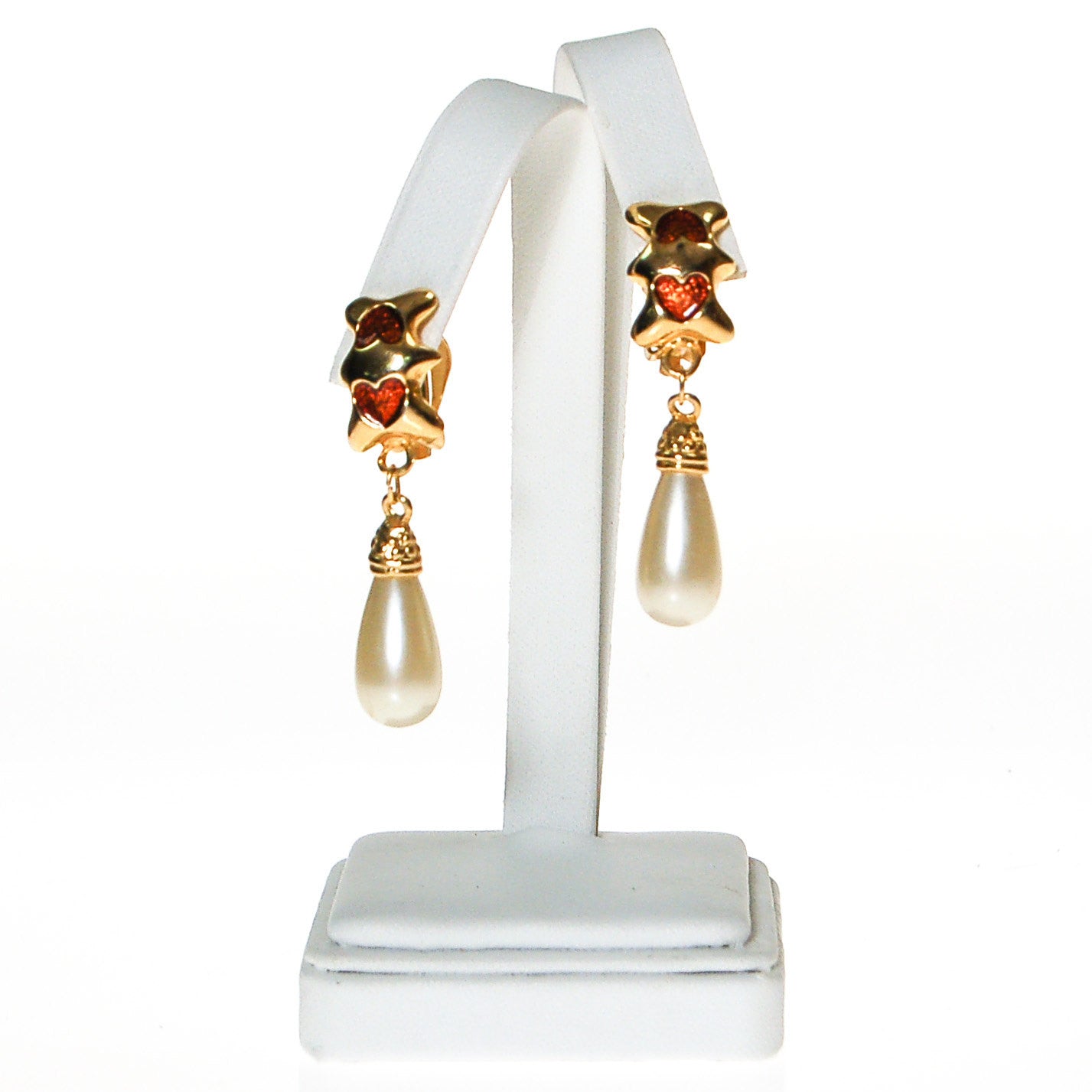 Gold Heart and Pearl Drop Earrings by Unsigned Beauty - Vintage Meet Modern Vintage Jewelry - Chicago, Illinois - #oldhollywoodglamour #vintagemeetmodern #designervintage #jewelrybox #antiquejewelry #vintagejewelry