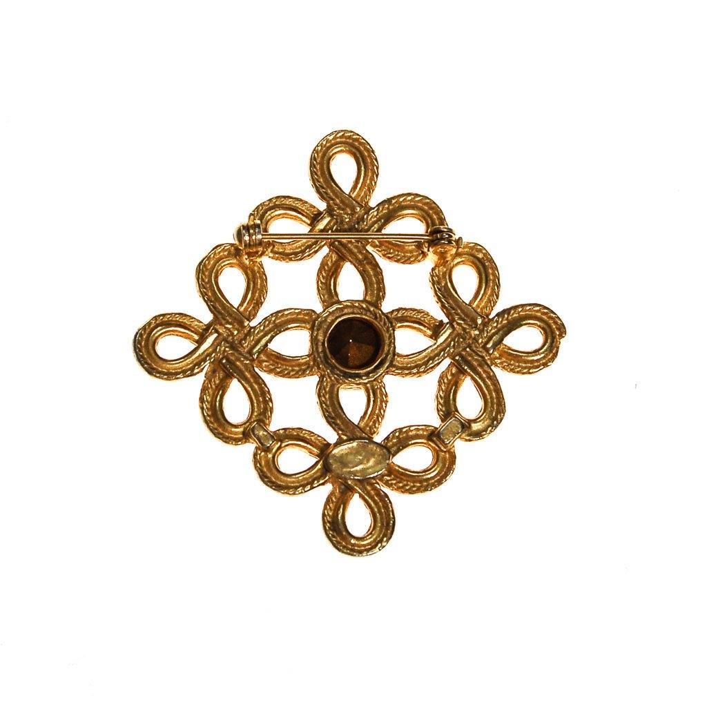 Gold Scroll with Rhinestone Center Brooch by Unsigned Beauty - Vintage Meet Modern Vintage Jewelry - Chicago, Illinois - #oldhollywoodglamour #vintagemeetmodern #designervintage #jewelrybox #antiquejewelry #vintagejewelry