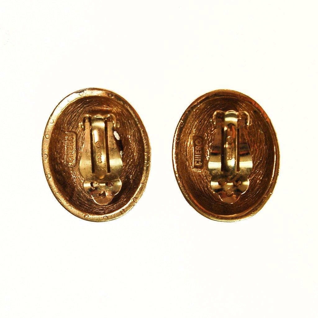 Vintage Ciner Smoke Crystal and Diamante Rhinestone Earrings by Ciner - Vintage Meet Modern Vintage Jewelry - Chicago, Illinois - #oldhollywoodglamour #vintagemeetmodern #designervintage #jewelrybox #antiquejewelry #vintagejewelry