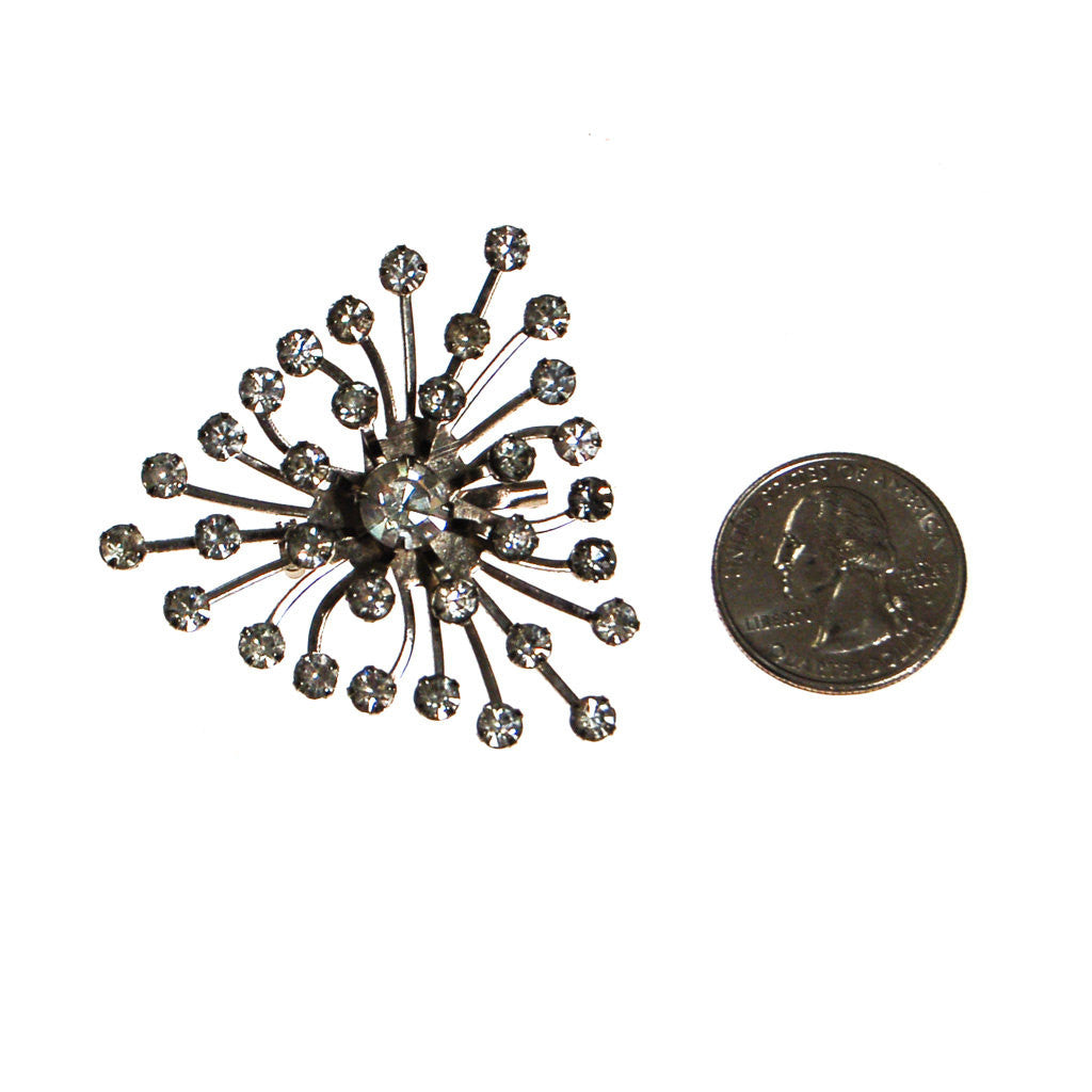 Rhinestone Starburst Brooch by Unsigned Beauty - Vintage Meet Modern Vintage Jewelry - Chicago, Illinois - #oldhollywoodglamour #vintagemeetmodern #designervintage #jewelrybox #antiquejewelry #vintagejewelry