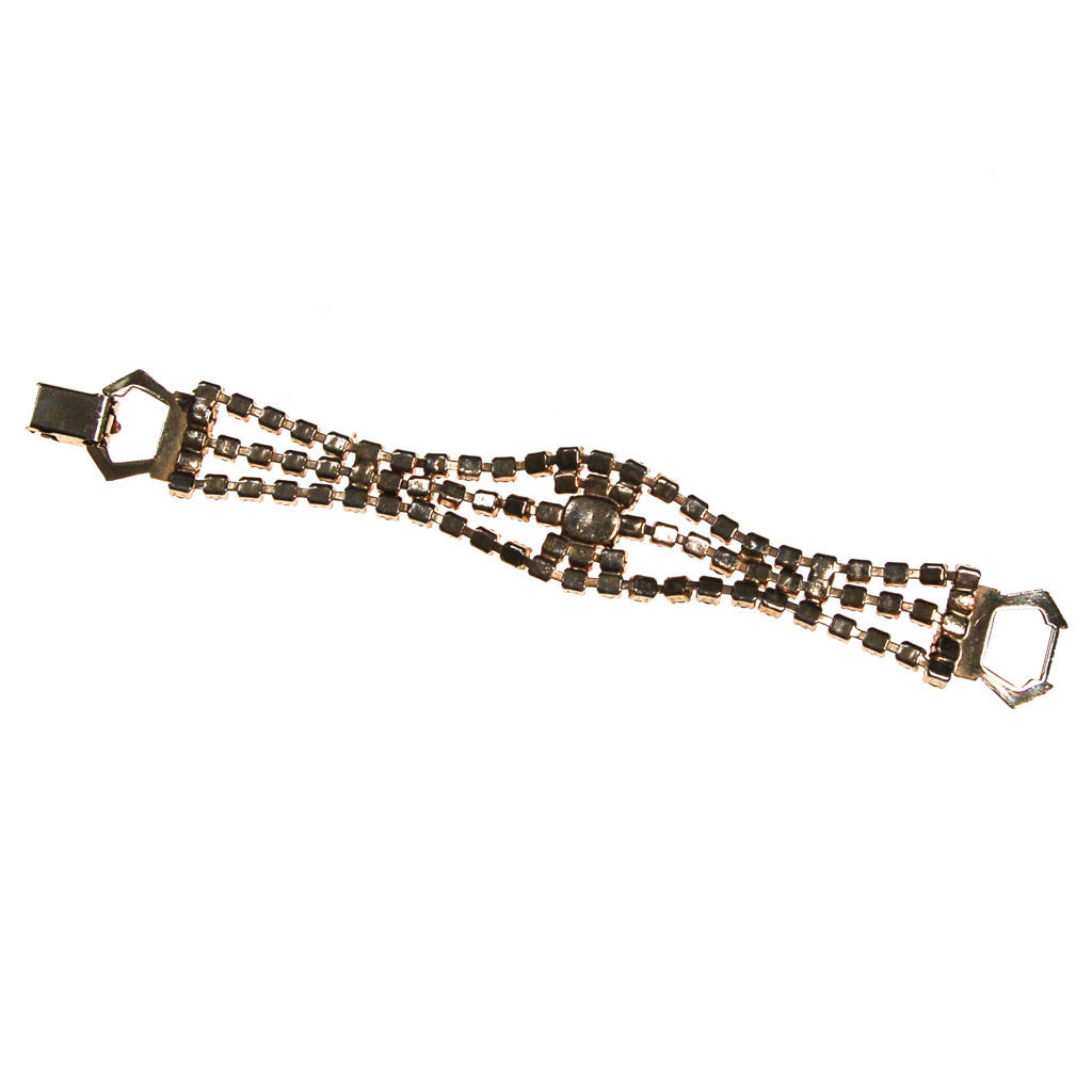 Champagne Rhinestones Bracelet by Unsigned Beauty - Vintage Meet Modern Vintage Jewelry - Chicago, Illinois - #oldhollywoodglamour #vintagemeetmodern #designervintage #jewelrybox #antiquejewelry #vintagejewelry