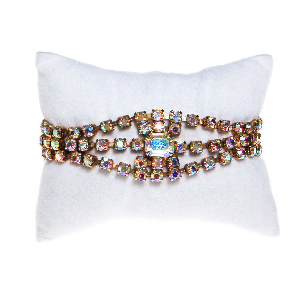 Champagne Rhinestones Bracelet by Unsigned Beauty - Vintage Meet Modern Vintage Jewelry - Chicago, Illinois - #oldhollywoodglamour #vintagemeetmodern #designervintage #jewelrybox #antiquejewelry #vintagejewelry