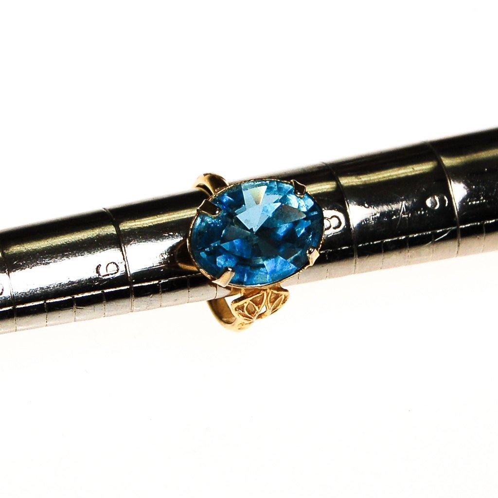 Light Blue Crystal Ring, Oval, Shape, Statement Ring, Gold Tone, Adjustable, Designer Jewelry 1960s by Unsigned Beauty - Vintage Meet Modern Vintage Jewelry - Chicago, Illinois - #oldhollywoodglamour #vintagemeetmodern #designervintage #jewelrybox #antiquejewelry #vintagejewelry