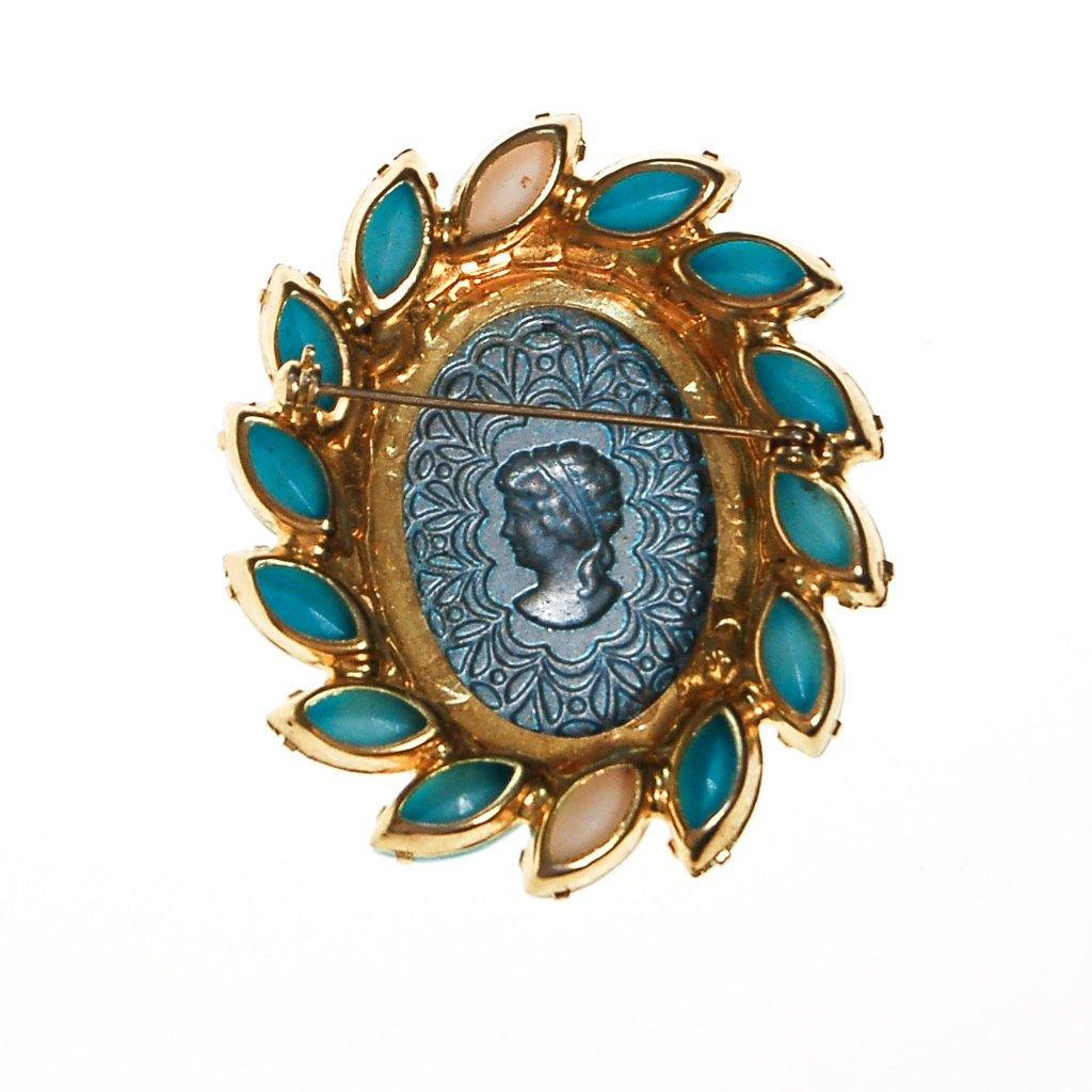 Cinderella Blue Cameo Rhinestone Brooch by Juliana by Juliana - Vintage Meet Modern Vintage Jewelry - Chicago, Illinois - #oldhollywoodglamour #vintagemeetmodern #designervintage #jewelrybox #antiquejewelry #vintagejewelry