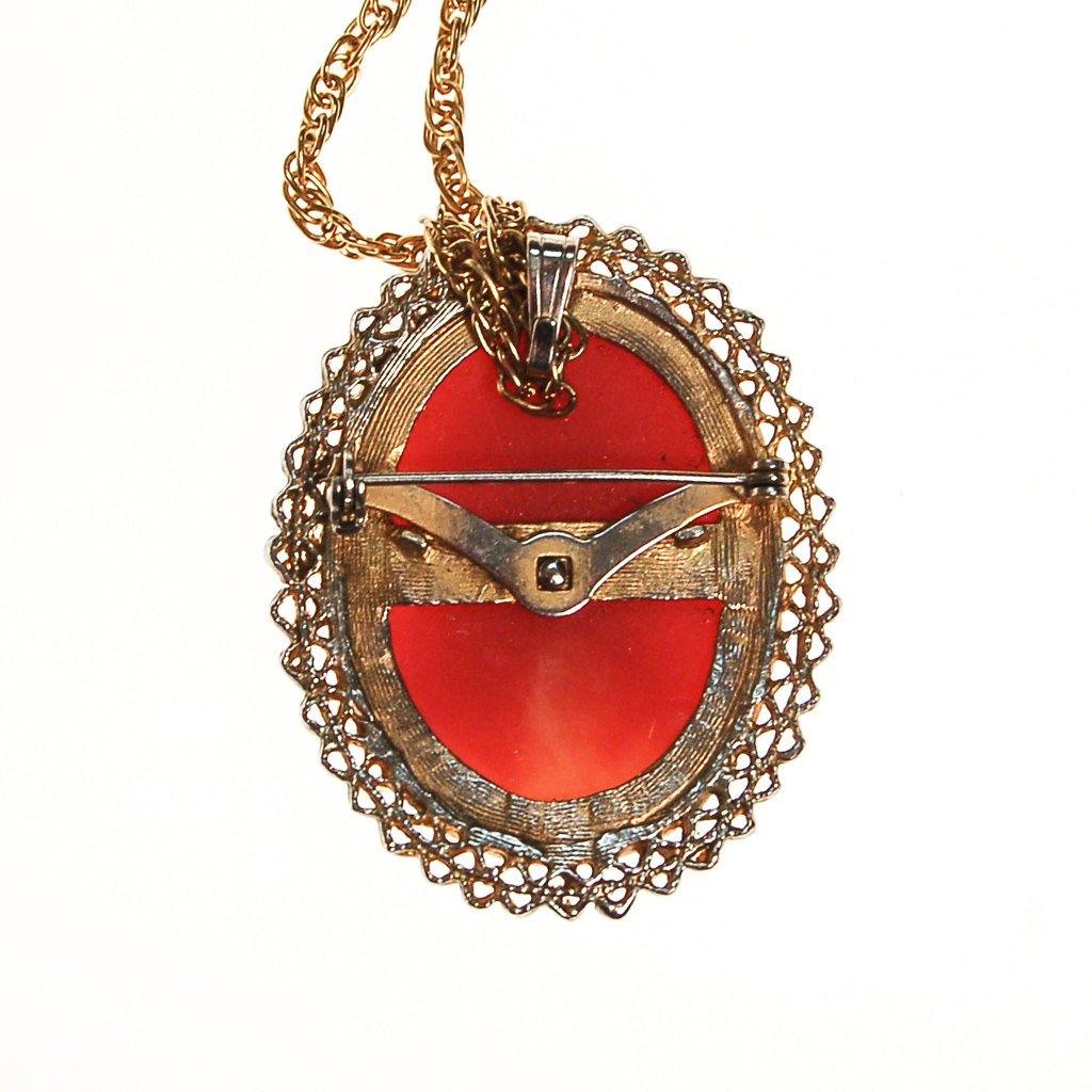 Victorian Revival Cameo Pendant Necklace by Unsigned Beauty - Vintage Meet Modern Vintage Jewelry - Chicago, Illinois - #oldhollywoodglamour #vintagemeetmodern #designervintage #jewelrybox #antiquejewelry #vintagejewelry