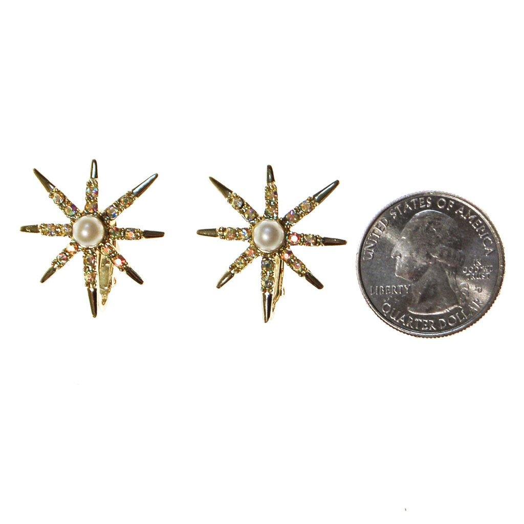 Judy Lee Gold Rhinestone Star Earrings by Judy Lee - Vintage Meet Modern Vintage Jewelry - Chicago, Illinois - #oldhollywoodglamour #vintagemeetmodern #designervintage #jewelrybox #antiquejewelry #vintagejewelry