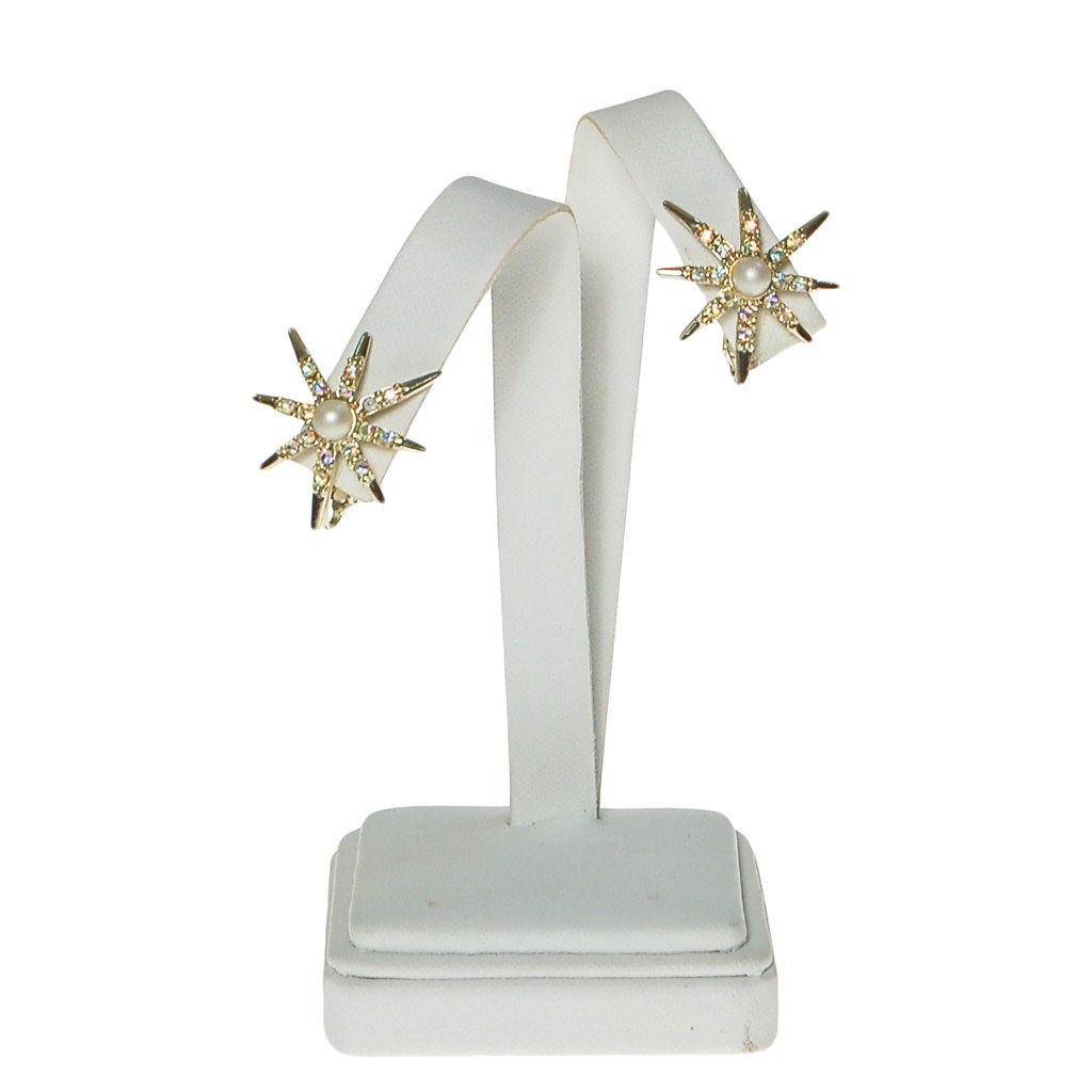 Judy Lee Gold Rhinestone Star Earrings by Judy Lee - Vintage Meet Modern Vintage Jewelry - Chicago, Illinois - #oldhollywoodglamour #vintagemeetmodern #designervintage #jewelrybox #antiquejewelry #vintagejewelry