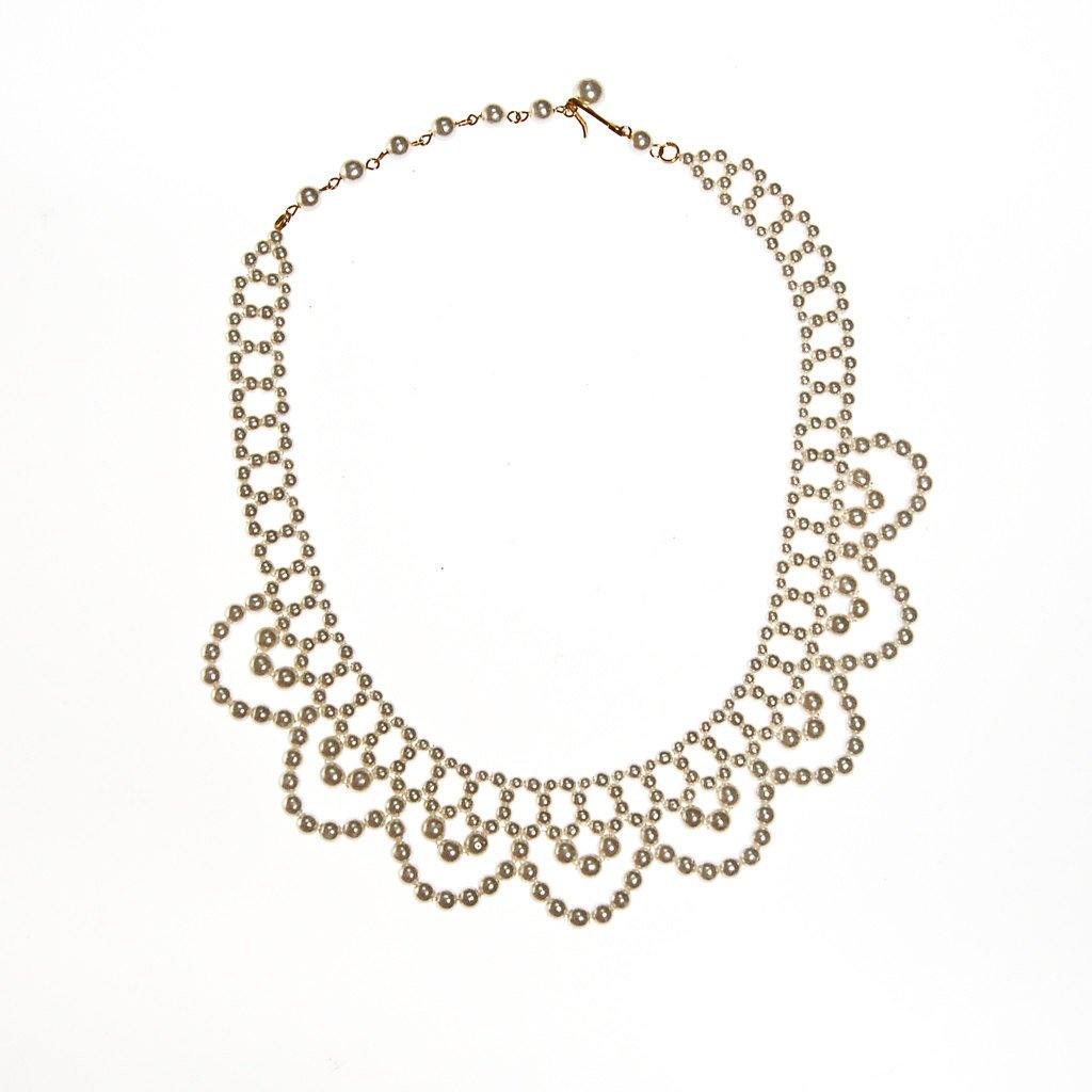 Pearl Collar Necklace by Made in Japan - Vintage Meet Modern Vintage Jewelry - Chicago, Illinois - #oldhollywoodglamour #vintagemeetmodern #designervintage #jewelrybox #antiquejewelry #vintagejewelry