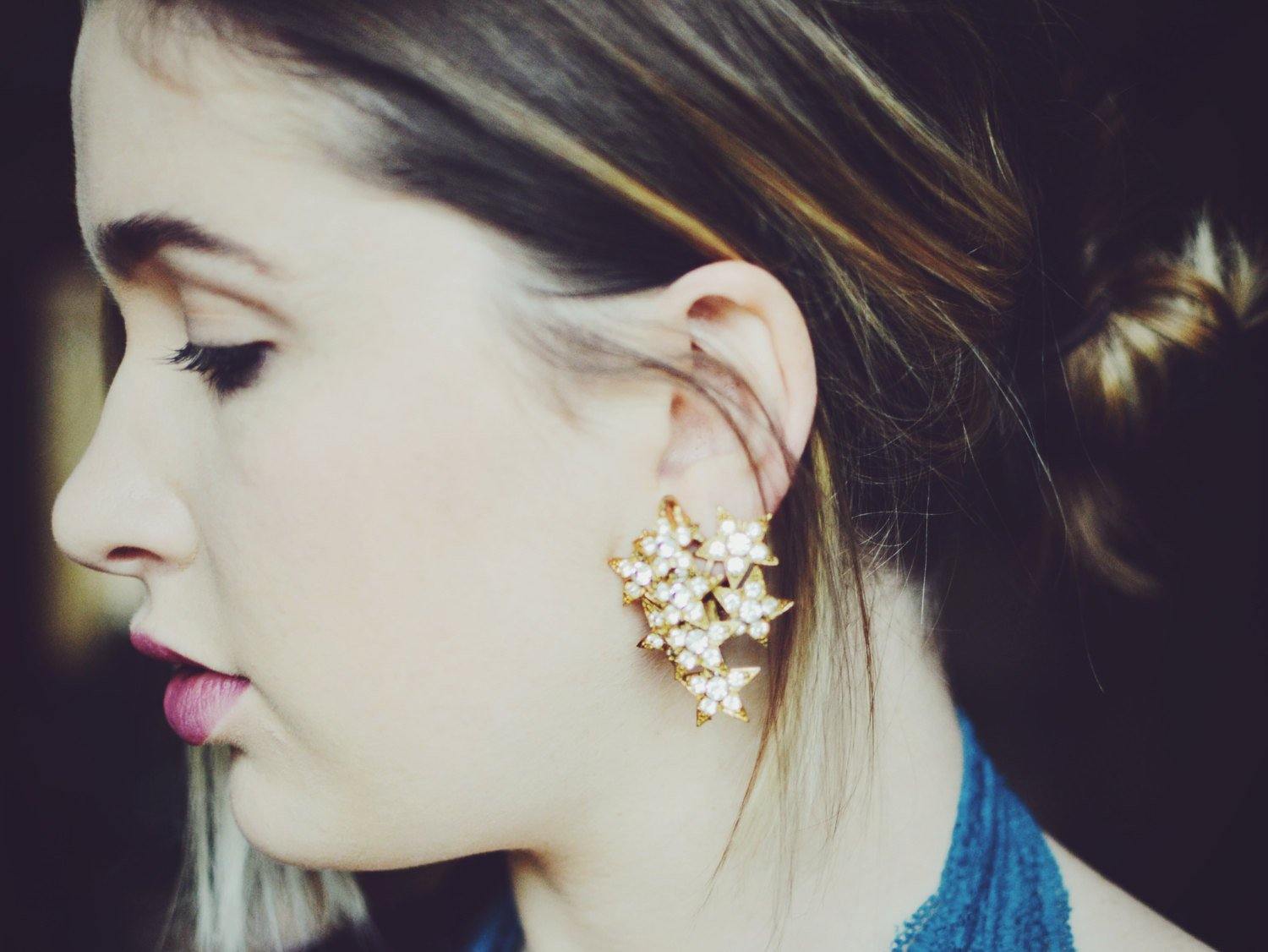 Gold Rhinestone Star Statement Earrings by Unsigned Beauties - Vintage Meet Modern Vintage Jewelry - Chicago, Illinois - #oldhollywoodglamour #vintagemeetmodern #designervintage #jewelrybox #antiquejewelry #vintagejewelry