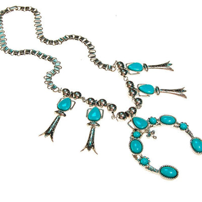 Silver tone necklace with pendant and turquoise by ART Mode - Vintage Meet Modern Vintage Jewelry - Chicago, Illinois - #oldhollywoodglamour #vintagemeetmodern #designervintage #jewelrybox #antiquejewelry #vintagejewelry