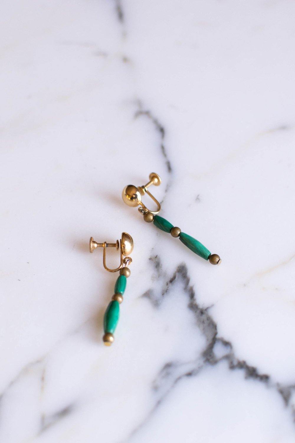 Minimalist Green Malachite Dangling Earrings by Malachite - Vintage Meet Modern Vintage Jewelry - Chicago, Illinois - #oldhollywoodglamour #vintagemeetmodern #designervintage #jewelrybox #antiquejewelry #vintagejewelry