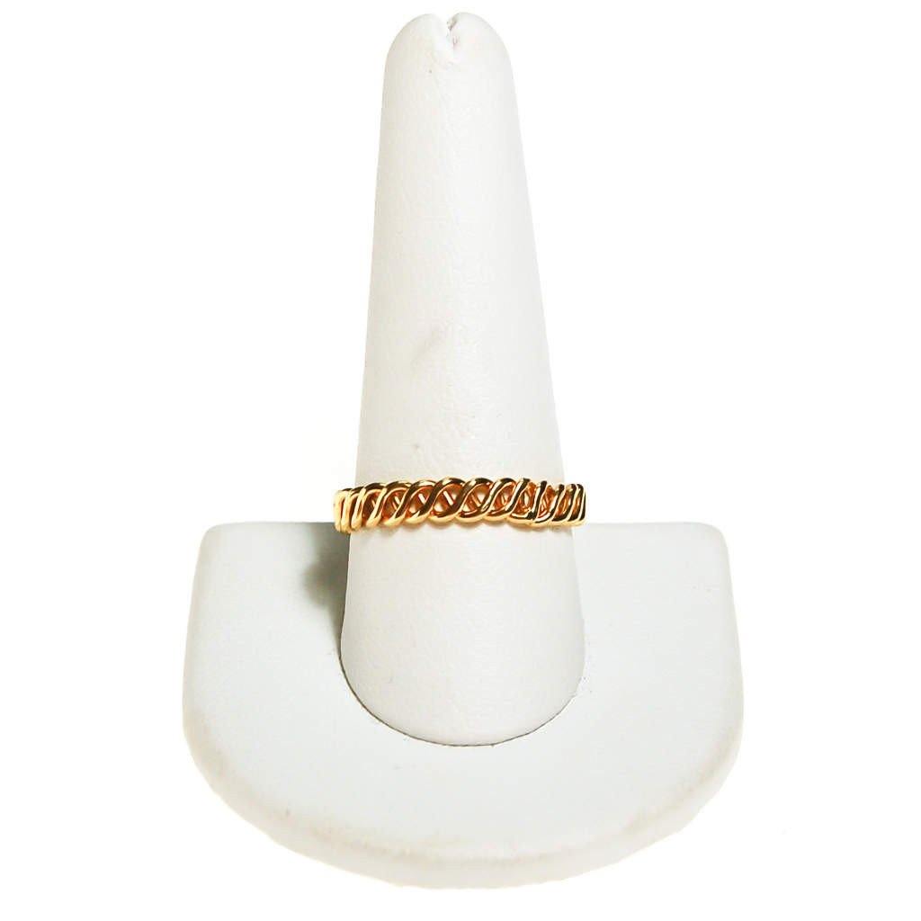Gold Tone Braided Band Ring by Unsigned Beauty - Vintage Meet Modern Vintage Jewelry - Chicago, Illinois - #oldhollywoodglamour #vintagemeetmodern #designervintage #jewelrybox #antiquejewelry #vintagejewelry
