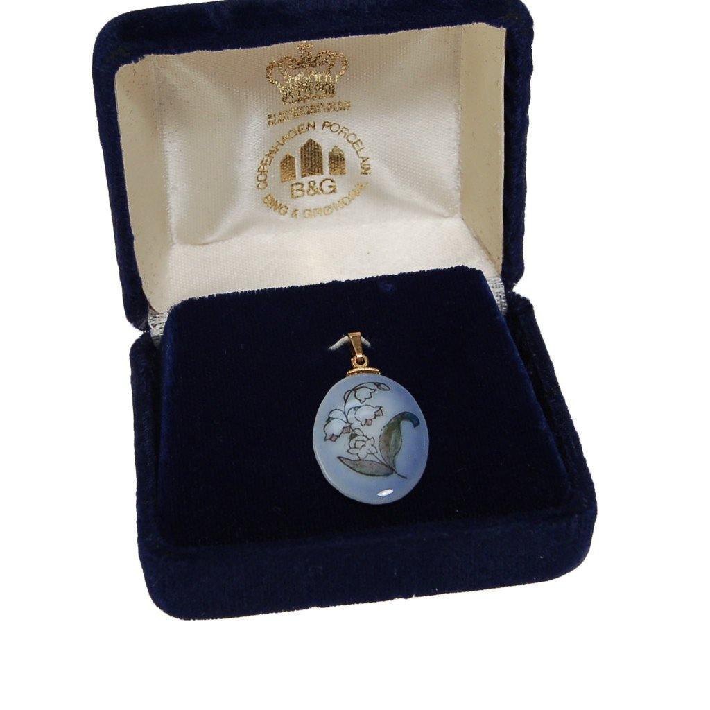 Porcelain Lily of the Valley Pendant Necklace by Bing and Grondahl by Bing and Grondahl - Vintage Meet Modern Vintage Jewelry - Chicago, Illinois - #oldhollywoodglamour #vintagemeetmodern #designervintage #jewelrybox #antiquejewelry #vintagejewelry