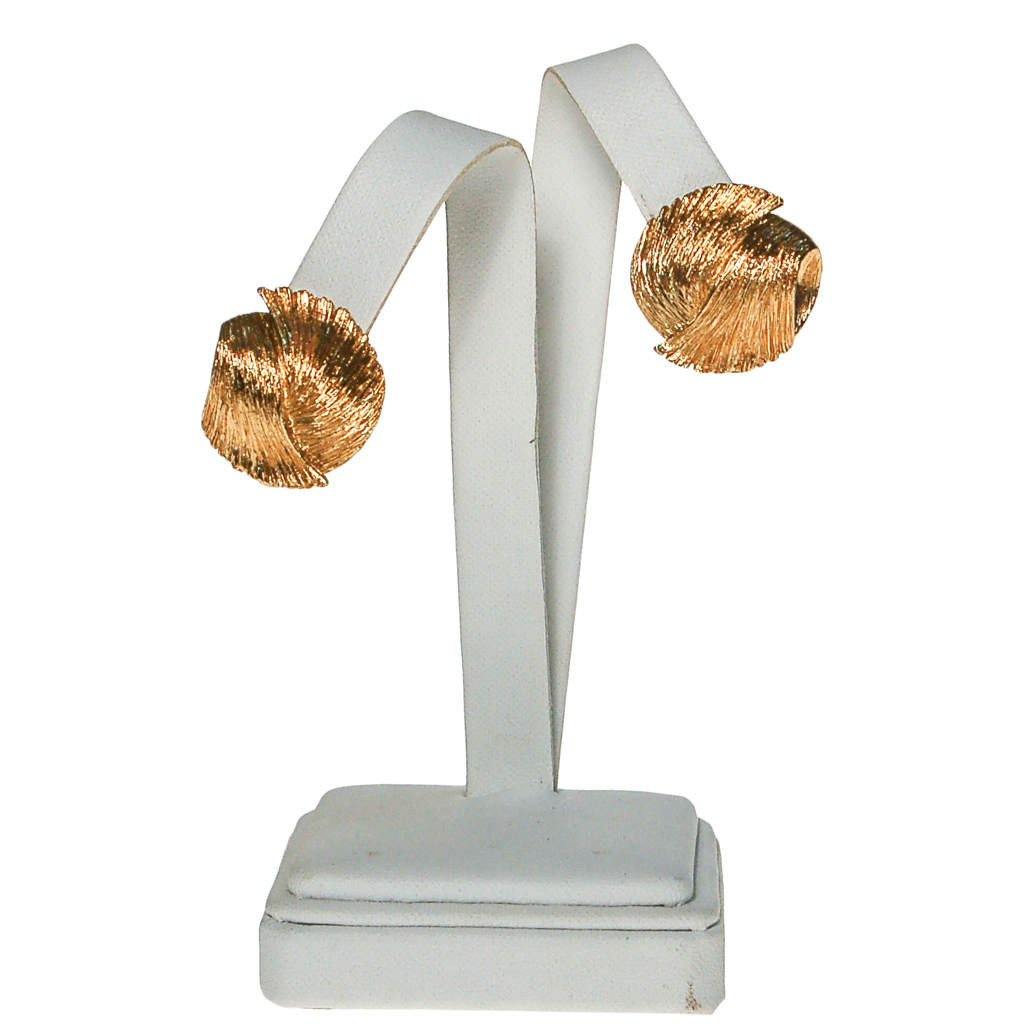 Mid Century Modern Round Gold Textured Earrings by Monet by Monet - Vintage Meet Modern Vintage Jewelry - Chicago, Illinois - #oldhollywoodglamour #vintagemeetmodern #designervintage #jewelrybox #antiquejewelry #vintagejewelry