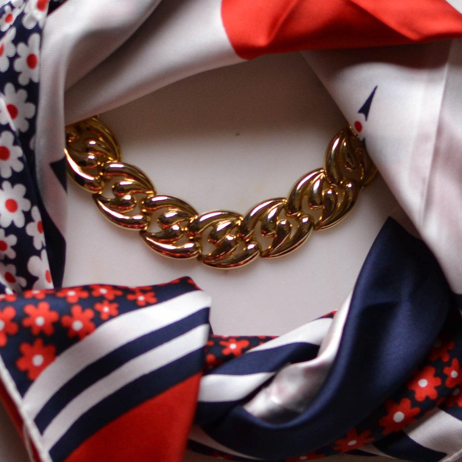 Red, White and Blue Daisy Silk Scarf by Kreier by Kreier - Vintage Meet Modern Vintage Jewelry - Chicago, Illinois - #oldhollywoodglamour #vintagemeetmodern #designervintage #jewelrybox #antiquejewelry #vintagejewelry