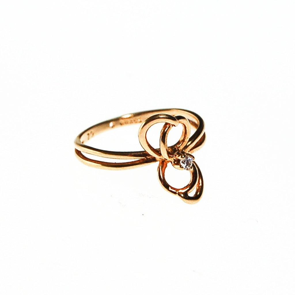 Love Knot Ring with Cubic Zirconia by Unsigned Beauty - Vintage Meet Modern Vintage Jewelry - Chicago, Illinois - #oldhollywoodglamour #vintagemeetmodern #designervintage #jewelrybox #antiquejewelry #vintagejewelry