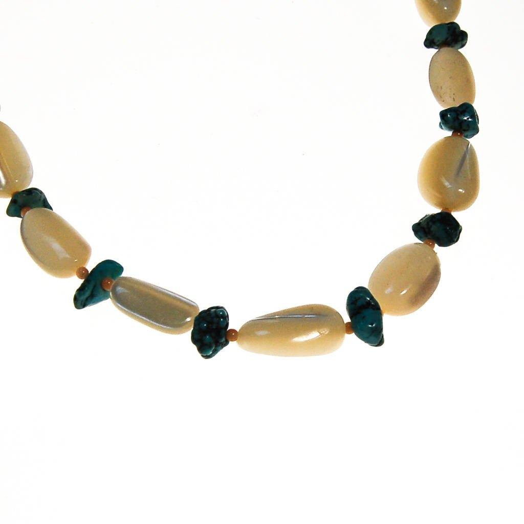 Mother of Pearl and Turquoise Beaded Necklace by unsigned - Vintage Meet Modern Vintage Jewelry - Chicago, Illinois - #oldhollywoodglamour #vintagemeetmodern #designervintage #jewelrybox #antiquejewelry #vintagejewelry