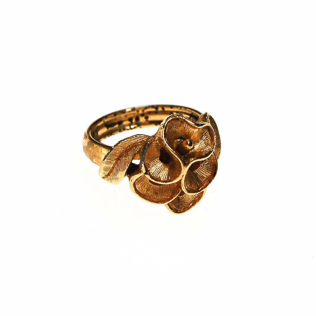 Crown Trifari Ring with Gold Knot by Crown Trifari - Vintage Meet Modern Vintage Jewelry - Chicago, Illinois - #oldhollywoodglamour #vintagemeetmodern #designervintage #jewelrybox #antiquejewelry #vintagejewelry