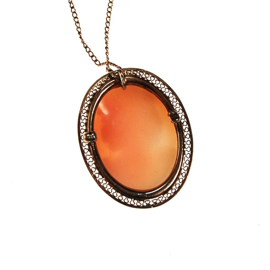 Carved Shell Cameo Pendant Necklace, Oval Shape by unsigned - Vintage Meet Modern Vintage Jewelry - Chicago, Illinois - #oldhollywoodglamour #vintagemeetmodern #designervintage #jewelrybox #antiquejewelry #vintagejewelry