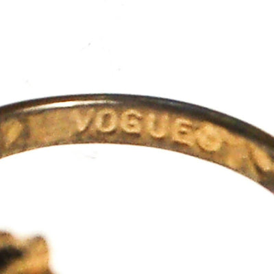 Vogue Vintage Coral Cabochon Statement Ring by Vogue - Vintage Meet Modern Vintage Jewelry - Chicago, Illinois - #oldhollywoodglamour #vintagemeetmodern #designervintage #jewelrybox #antiquejewelry #vintagejewelry
