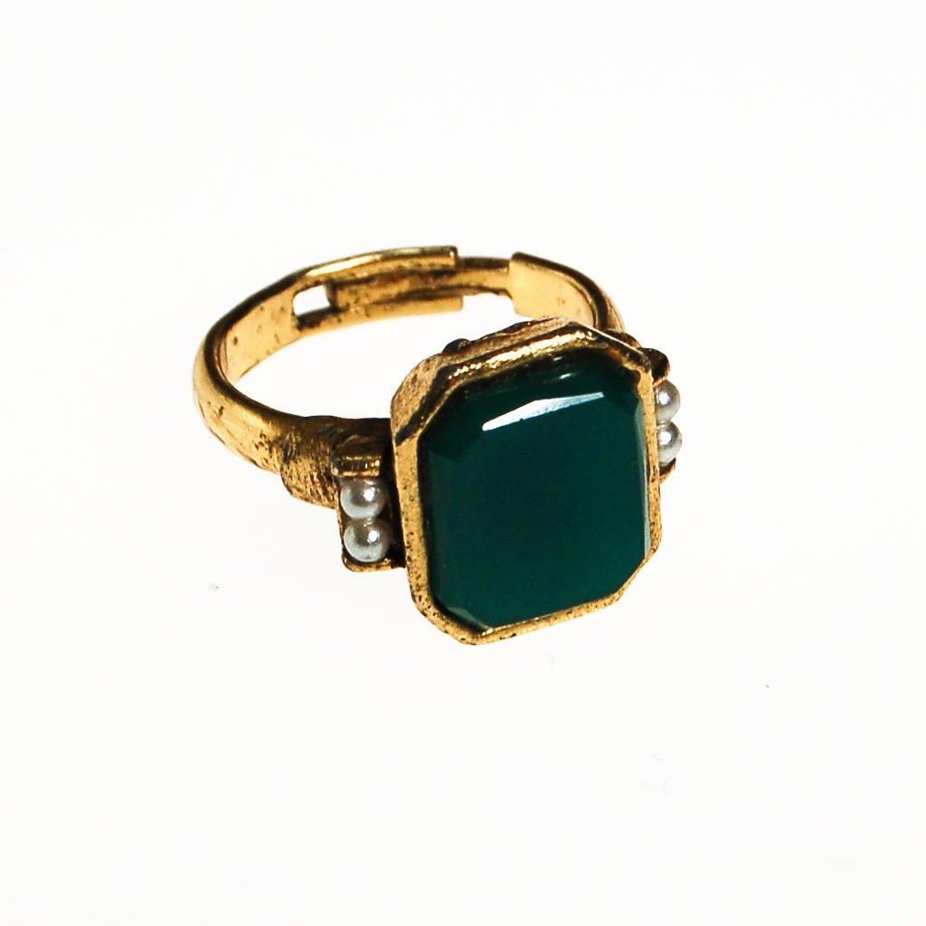Emerald Green Ring with Pearls, Gold tone, Victorian Revival