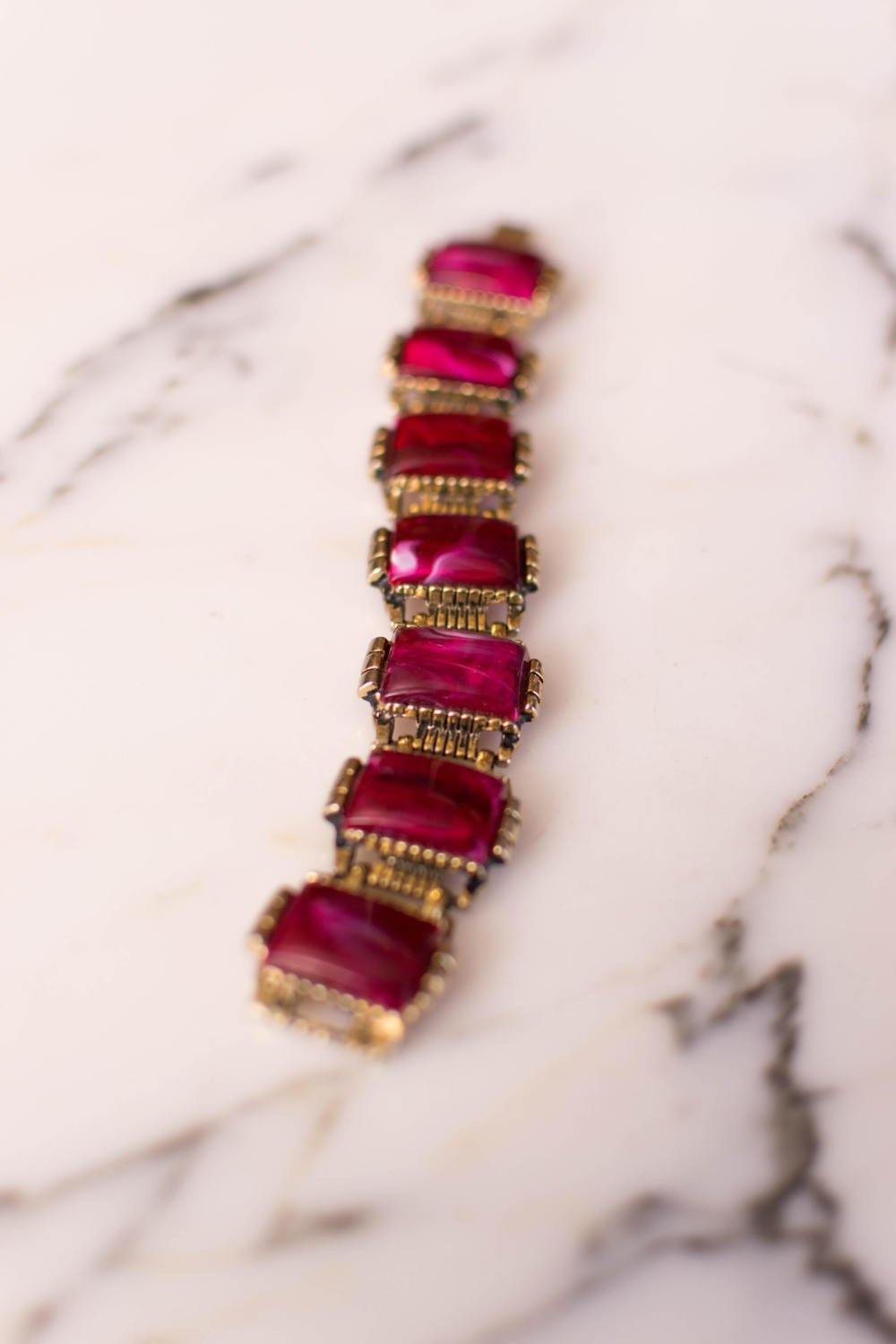 Red Thermoset Panel Bracelet Set in Antique Gold Tone by Thermoset - Vintage Meet Modern Vintage Jewelry - Chicago, Illinois - #oldhollywoodglamour #vintagemeetmodern #designervintage #jewelrybox #antiquejewelry #vintagejewelry