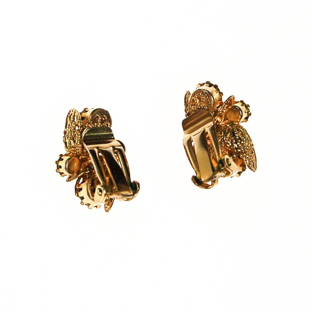 Purple Rhinestone and Gold Filigree Leaf Earrings, Clip On by unsigned - Vintage Meet Modern Vintage Jewelry - Chicago, Illinois - #oldhollywoodglamour #vintagemeetmodern #designervintage #jewelrybox #antiquejewelry #vintagejewelry